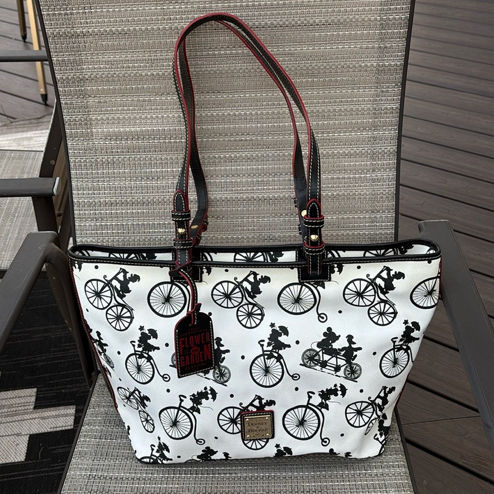 DOONEY BOURKE LADIES DISNEY BICYCLE FLOWER AND GARDEN 2015 TOTE BAG - Picture 3 of 11